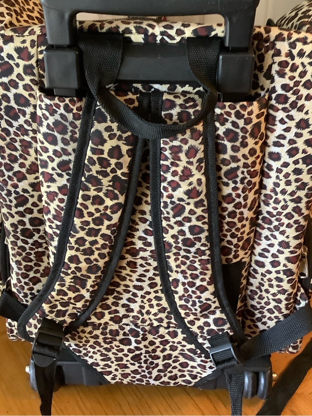 Leopard Print Pet Carrier Backpack and wheels. Black Mesh Front and sides. - Picture 4 of 4